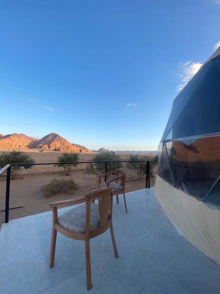 Adel Rum Camp Bubbles Wadi Rum Exterior foto
