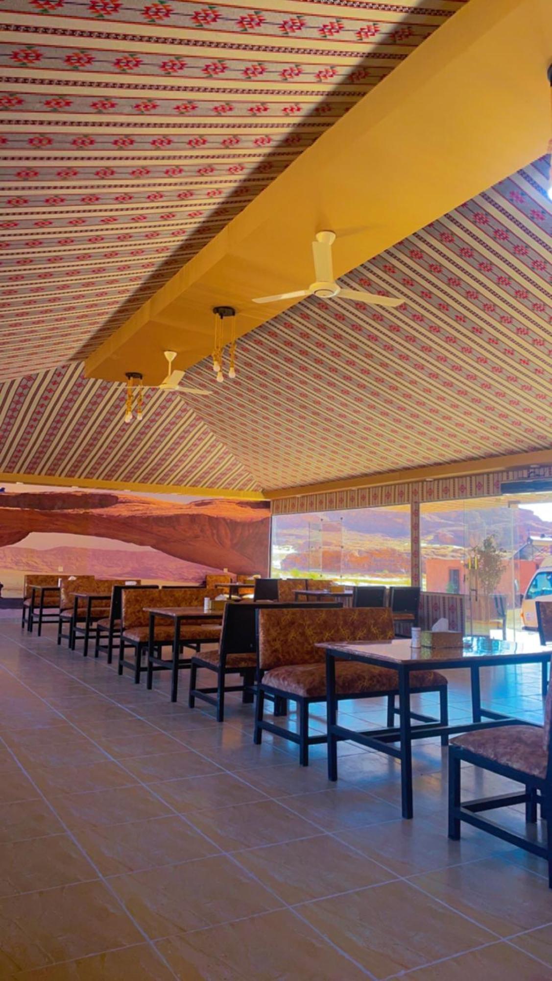 Adel Rum Camp Bubbles Wadi Rum Exterior foto